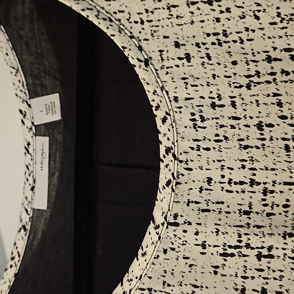 Halogen long black and white print sleeveless top - Picture 6 of 6